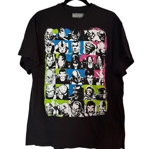 Marvel Comics 30 Character T-Shirt